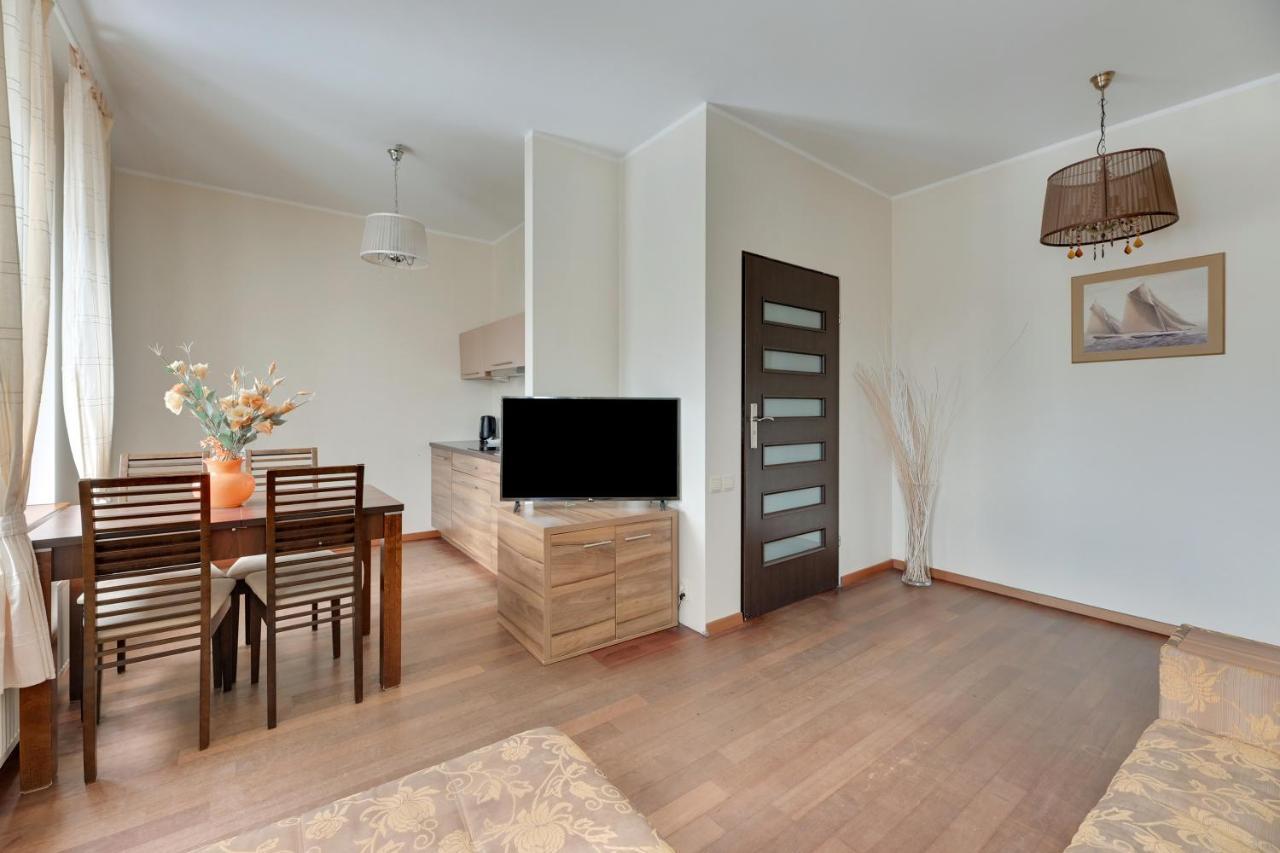 Dom & House - Apartamenty Nautilus Jelitkowo 50 Metrow Od Plazy Gdańsk Buitenkant foto